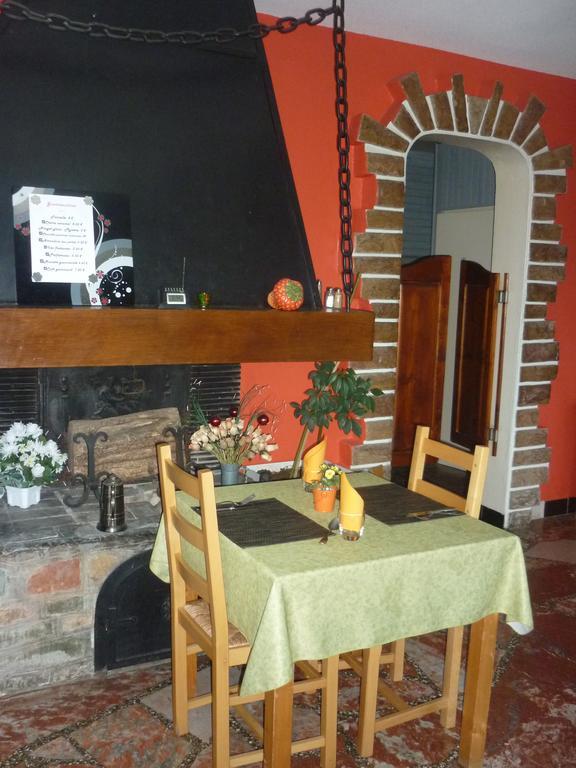 Hotel Restaurant La Chaumiere Du Lac Клерво-ле-Лак Екстериор снимка